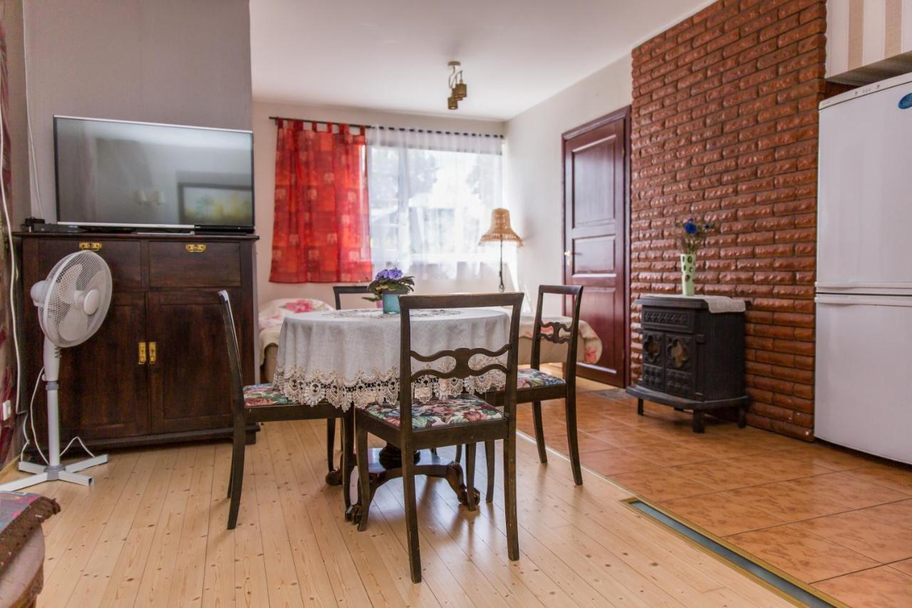 Papli 2 Accommodation Parnu Exterior photo